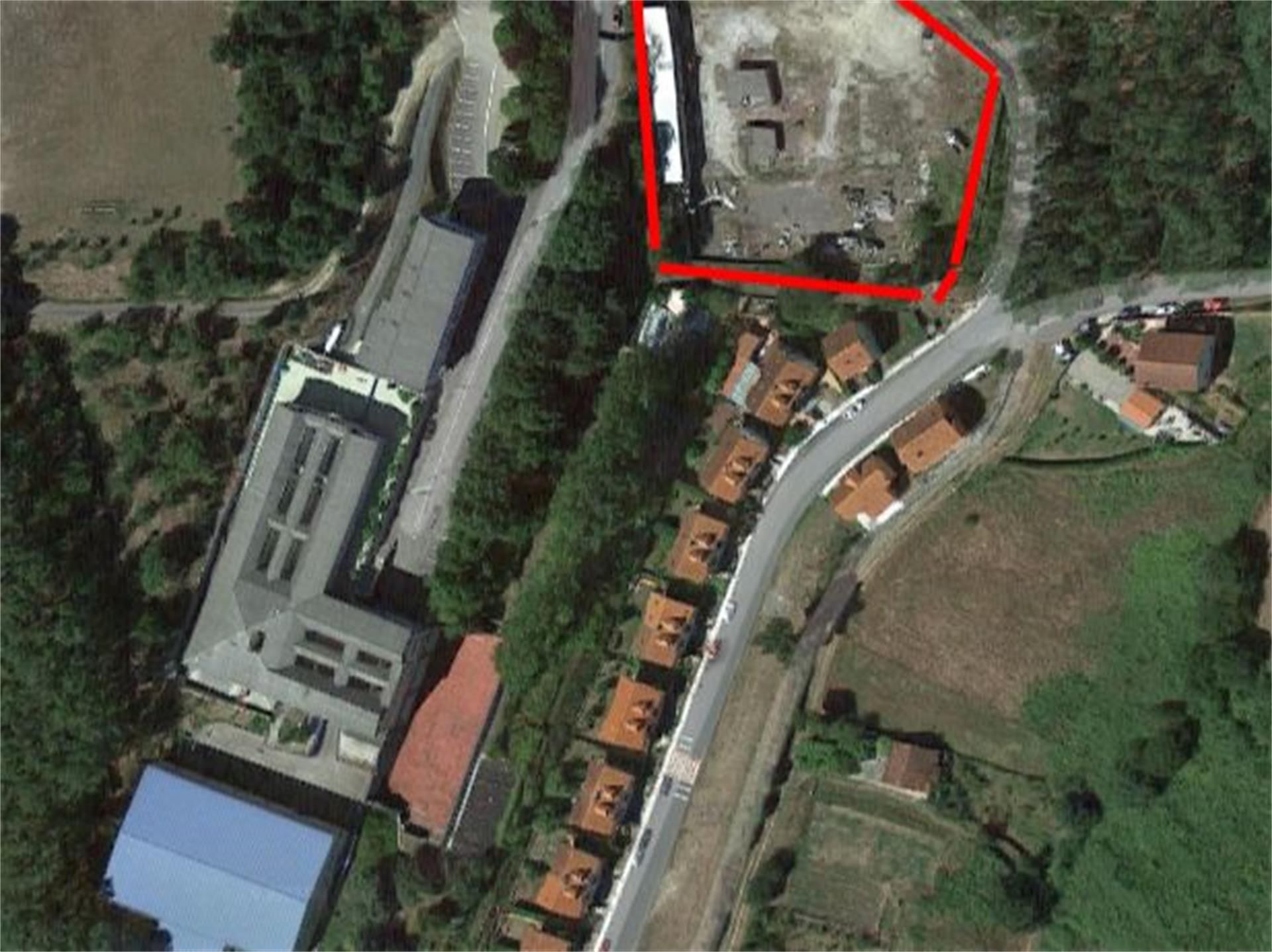 Terreno en venta en Noia