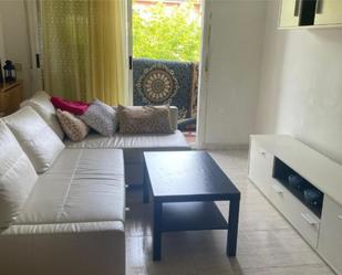 Living room of Flat for sale in Velilla de San Antonio  with Air Conditioner, Swimming Pool and Balcony