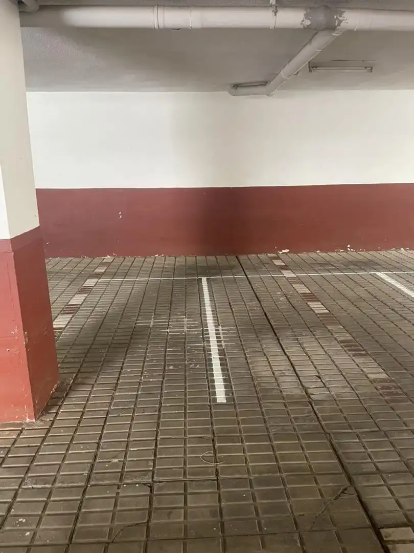 Garaje de alquiler en Avenida Ángel Romero, 119, Villa Ascensión - El Perú - Cruz del Señor Parking de Garaje de alquiler en Santa Cruz de Tenerife
