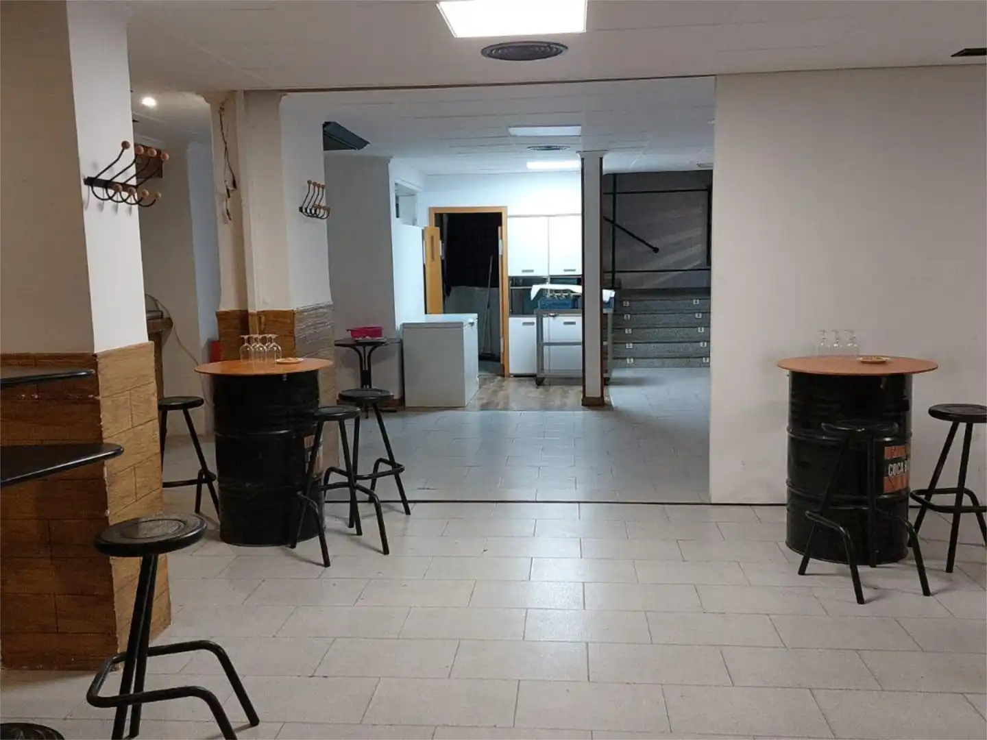 Local de alquiler en Placa de la Constitucio, 2, Aielo de Malferit