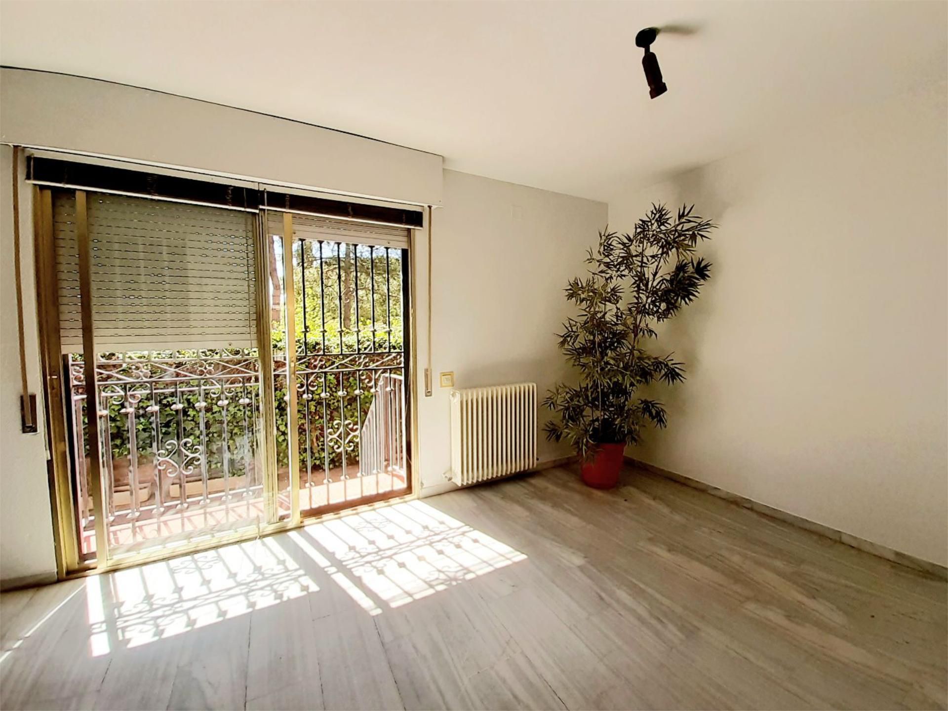 Bedroom of Single-family semi-detached for sale in Ciudad Real Capital  with Terrace and Balcony