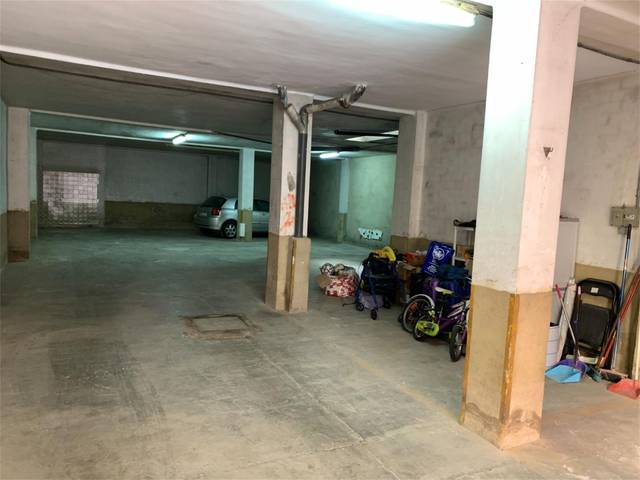 Garaje en Venta en Rambla de la Independència, 92 en Silla