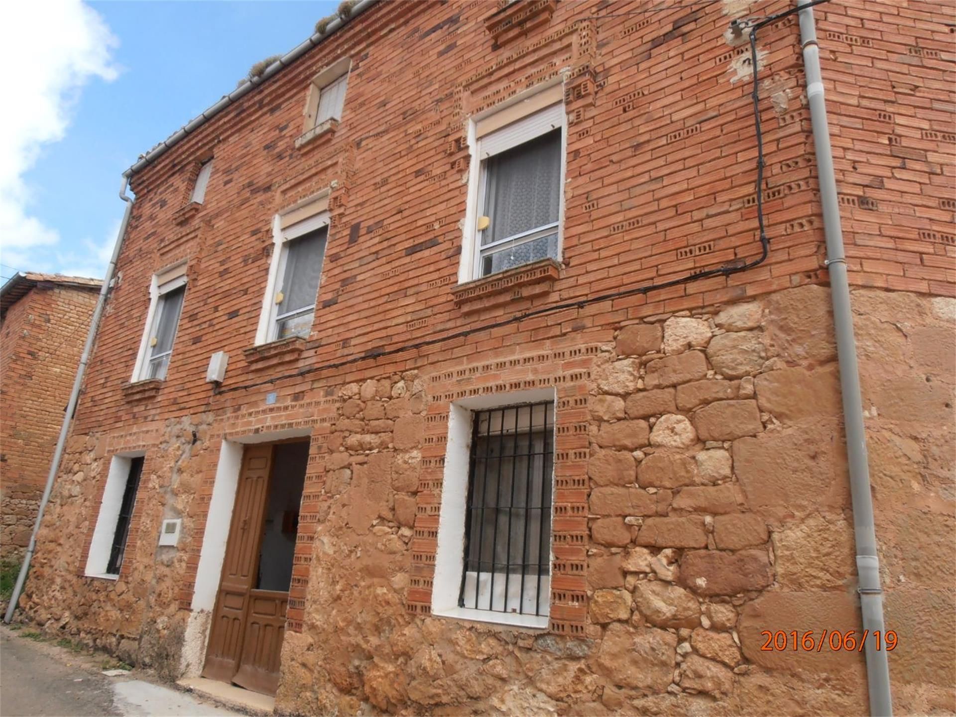 Vista exterior de Casa o xalet en venda en Navas de Bureba
