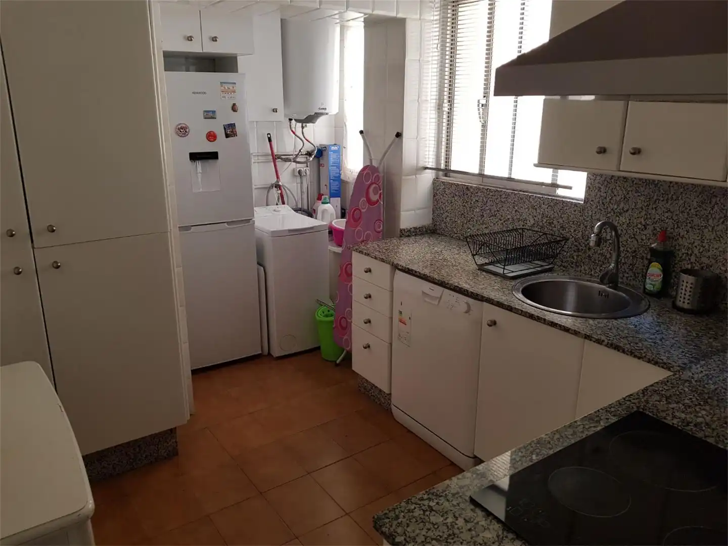 Pis en venda a Avenida General Antero Rubín, 7, Zona Fernández Ladreda Cuina de Pis en venda en Pontevedra Capital amb Calefacció, Parquet i Terrassa