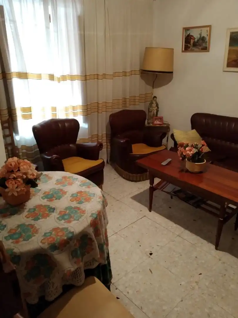 Casa adosada en venta en Calle Tobazos, 94, Beas de Segura Sala de estar de Casa adosada en venta en Beas de Segura con Terraza, Amueblado y Horno