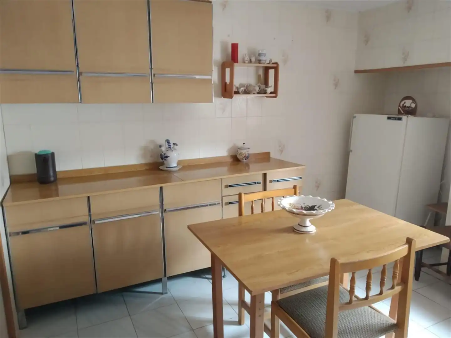 Casa adosada en venta en Calle Tobazos, 94, Beas de Segura Cocina de Casa adosada en venta en Beas de Segura con Terraza, Amueblado y Horno