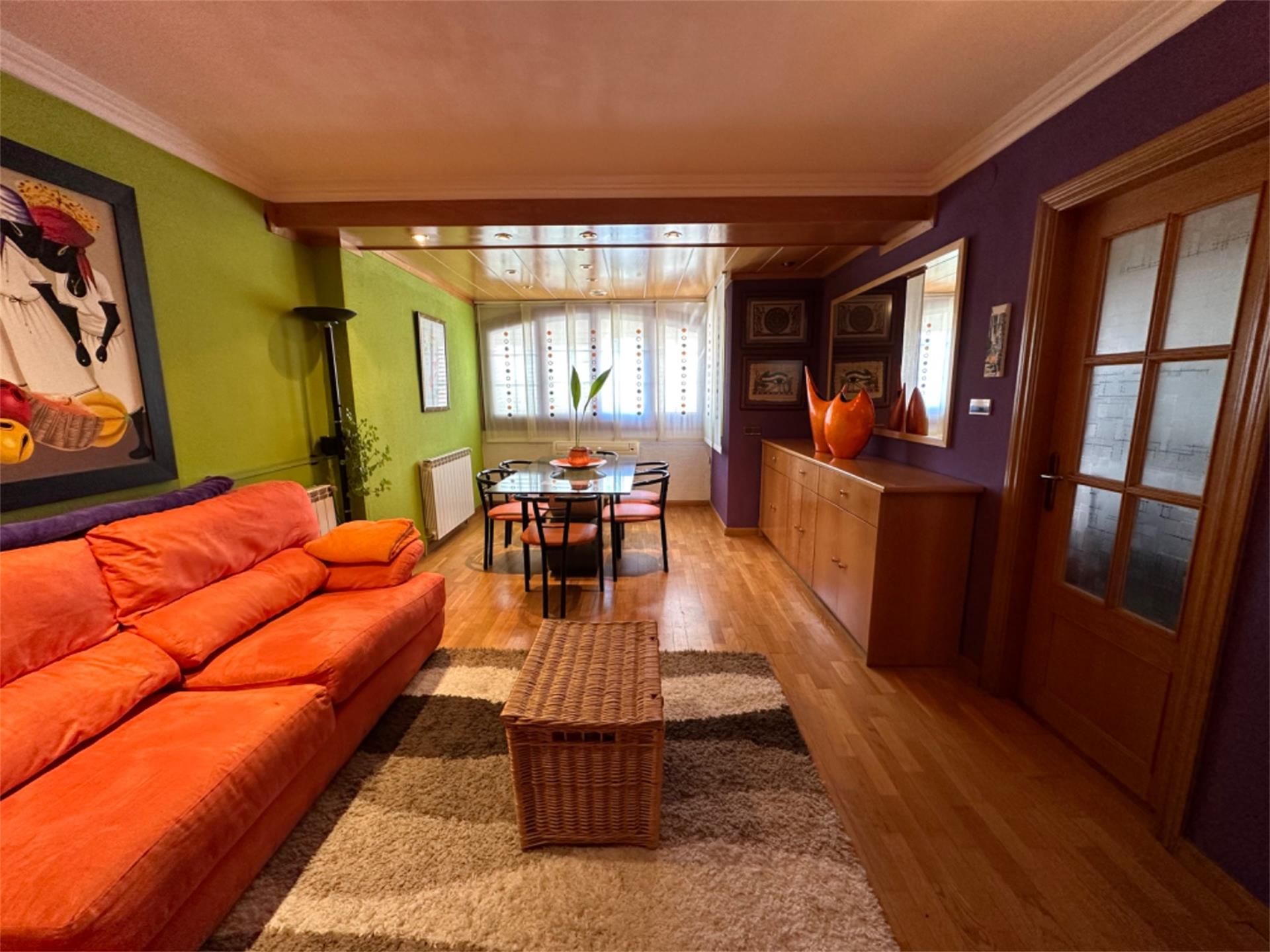 Sala d'estar de Casa adosada en venda en Arbeca amb Aire condicionat, Terrassa i Balcó