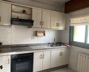 Kitchen of Flat for sale in A Pobra do Caramiñal