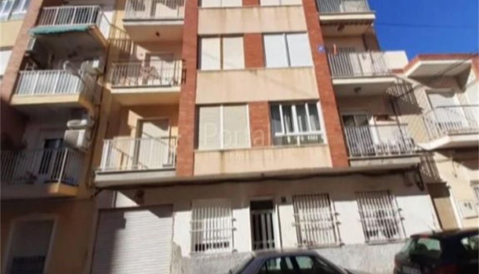 Piso en venta en Carrer la Pau, 22, Pueblo, Guardamar del Segura - imagen 1 Foto 1 de Piso en venta en Carrer la Pau, 22, Pueblo, Guardamar del Segura