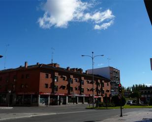 Vista exterior de Pis en venda en Alcalá de Henares