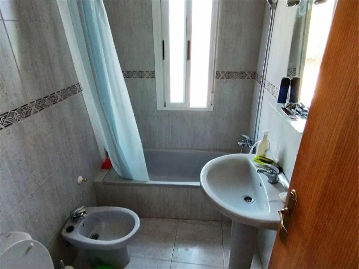 Casa o chalet en venta en Calle Santa Rosa de Lima, 41, Los Pozuelos de Calatrava Baño de Casa o chalet en venta en Los Pozuelos de Calatrava con Aire acondicionado, Calefacción y Jardín privado
