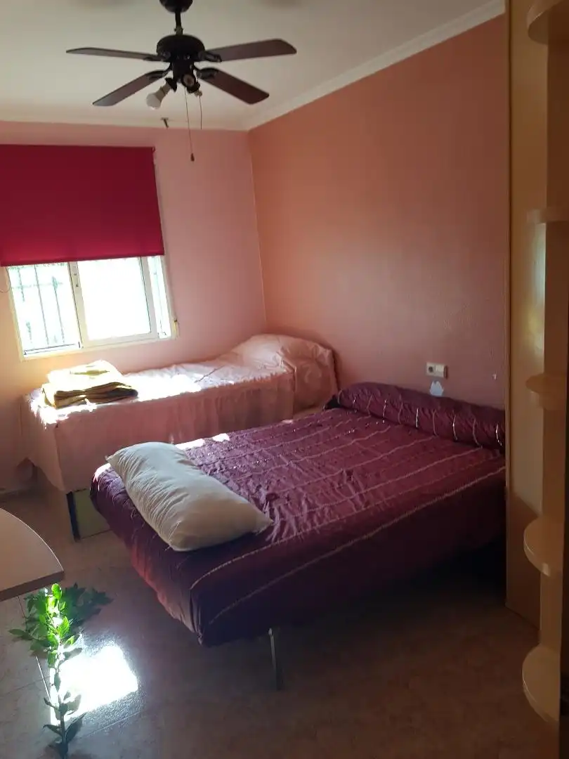 Casa o chalet en venta en Partida Daimes, 216, La Foia - Daimés - Asprella Habitación de Casa o chalet en venta en Elche / Elx con Aire acondicionado, Terraza y Piscina
