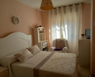 Bedroom of Flat for sale in  Almería Capital