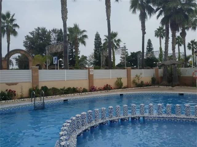 Piso en Alquiler en Carrer Amplaries, 3 en Bahía Park - Isla Park