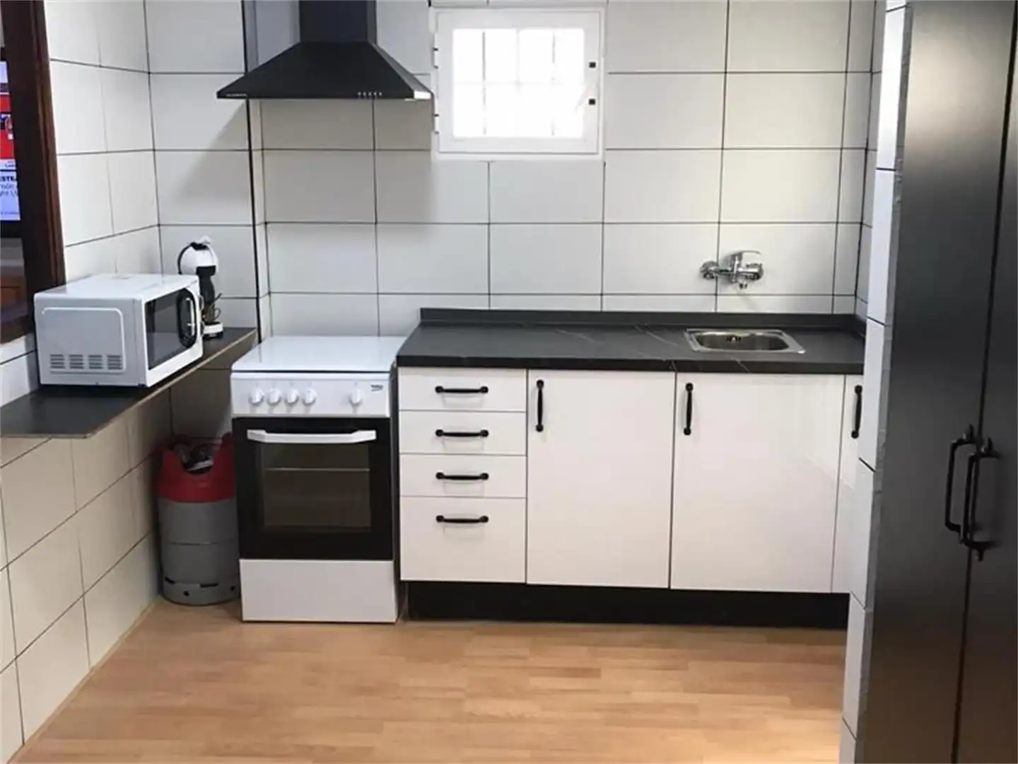 Planta baja en venta en Carrer Magallenes, 6, Xeresa Cocina de Planta baja en venta en Xeresa con Parquet, Terraza y Amueblado