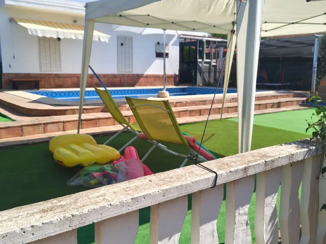 Pis en venda a Calle San Vicente, 19, El Higuerón Piscina de Pis en venda en Córdoba amb Aire condicionat, Calefacció i Jardí privat
