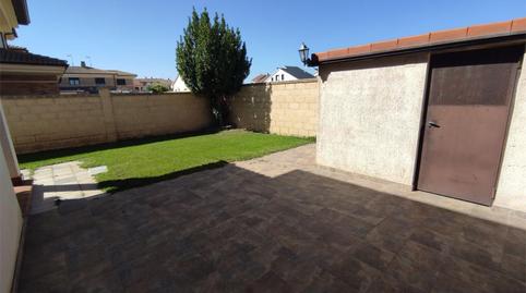 Foto 5 de Casa o chalet en venta en Morales del Vino, Zamora
