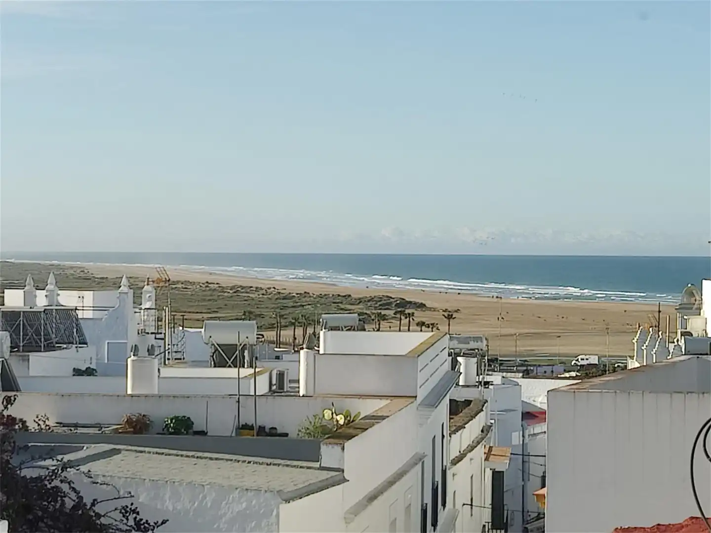Zimmer in Calle Alta, 6, Conil Schlafzimmer von Wohnung zur untervermieten in Conil de la Frontera mit Terrasse, Möbliert und Ofen