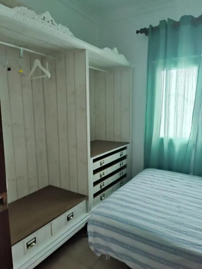 Zimmer in Calle Alta, 6, Conil Schlafzimmer von Wohnung zur untervermieten in Conil de la Frontera mit Terrasse, Möbliert und Ofen