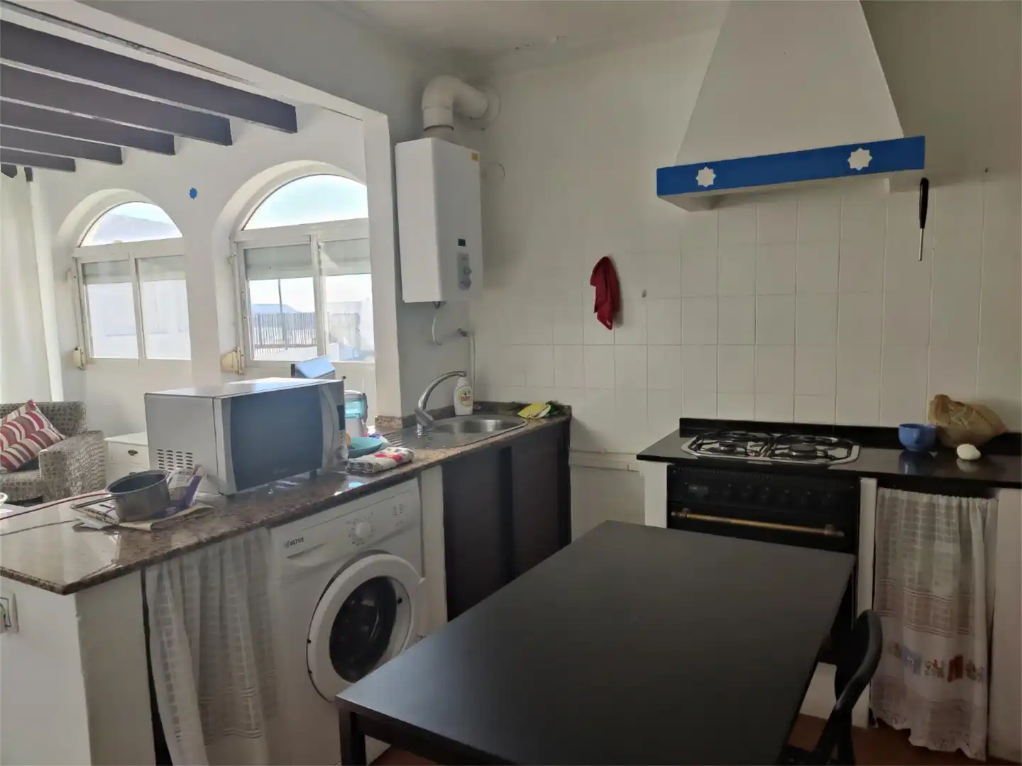 Zimmer in Calle Alta, 6, Conil Küche von Wohnung zur untervermieten in Conil de la Frontera mit Terrasse, Möbliert und Ofen
