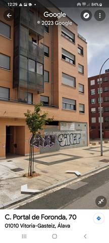 Local comercial en Venta en Portal de Foronda Kalea, 70 en Arriaga - Lakua