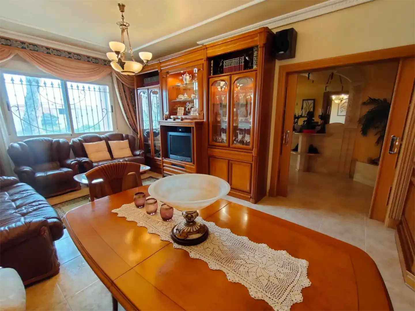 Sala d'estar de Casa o xalet en venda en Orihuela amb Aire condicionat, Calefacció i Jardí privat
