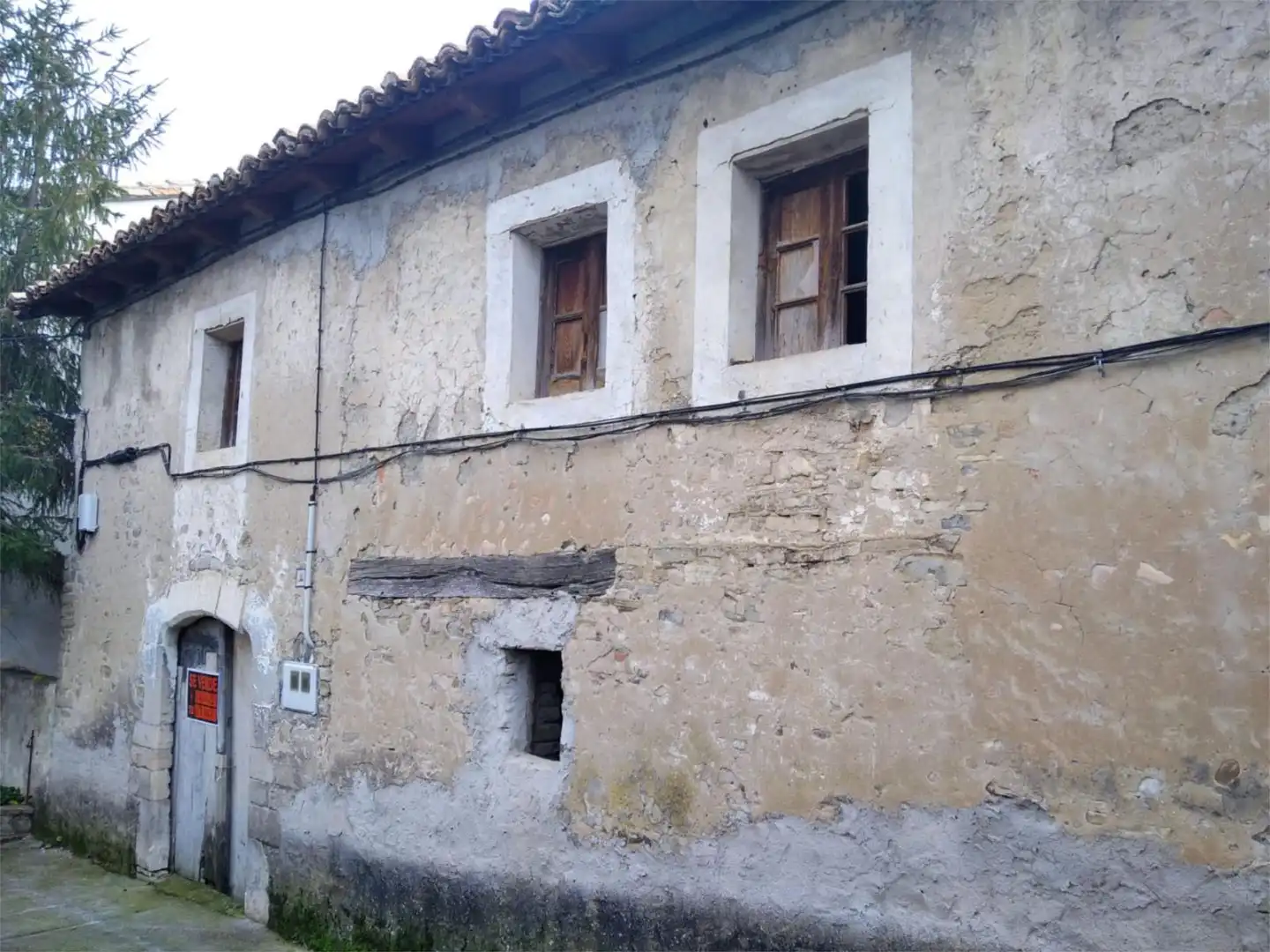 Vista exterior de Casa adosada en venda en Canal de Berdún