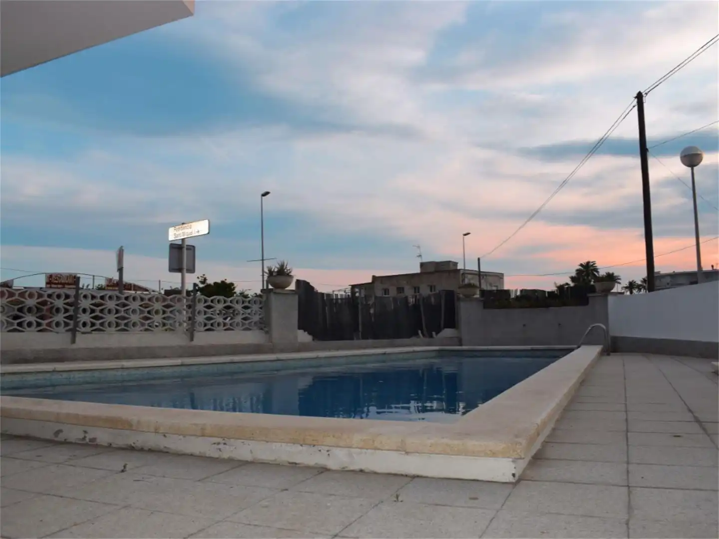 Flat for rent in Passeig de la Marina, 316, Castelldefels Swimming pool of Flat for rent in Castelldefels with Air Conditioner, Terrace and Storage room