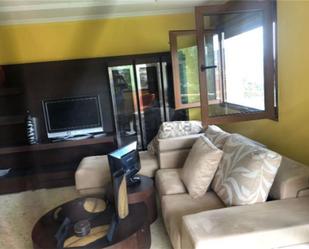 Living room of Country house to rent in Nava  with Terrace and Balcony