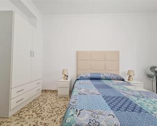 Bedroom of Flat to rent in Conil de la Frontera  with Furnished, Oven and Washing machine