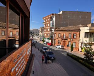 Vista exterior de Estudi en venda en Alcázar de San Juan amb Aire condicionat i Balcó