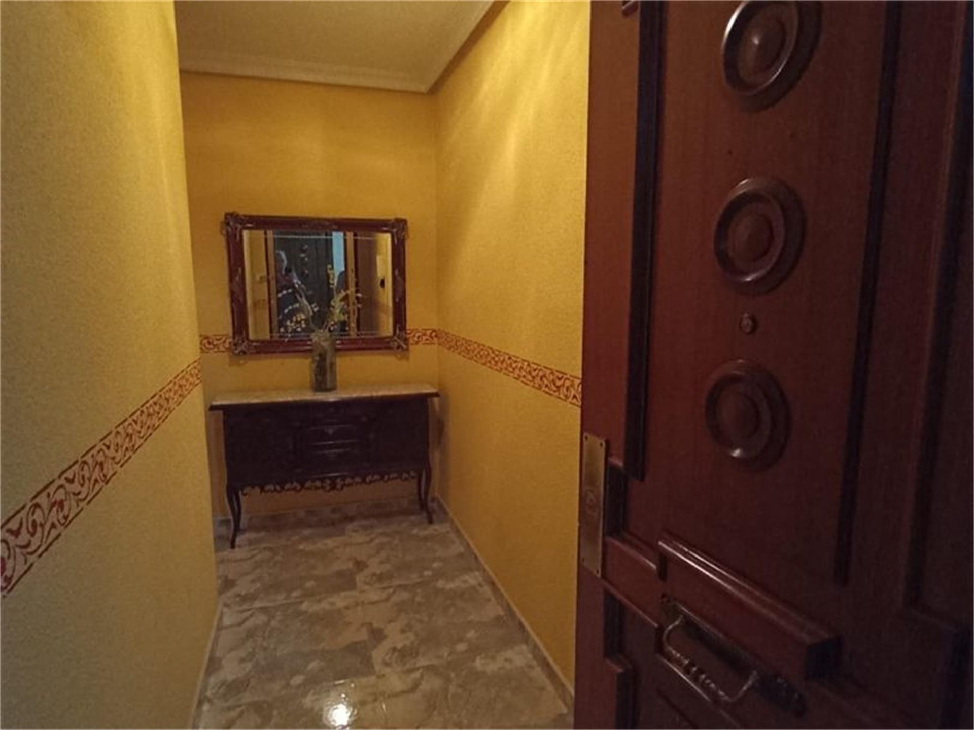 Flat for sale in Alicante / Alacant  with Air Conditioner, Private garden and Storage room