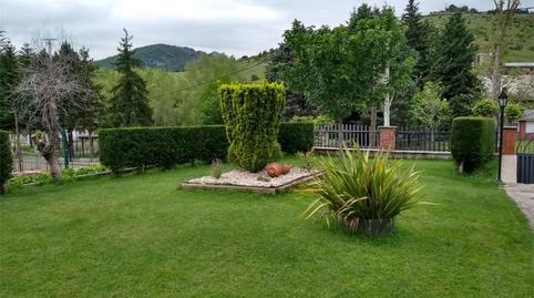 Foto 5 de Casa o xalet en venda a Calle Parque Infantil, 28, Cistierna, León