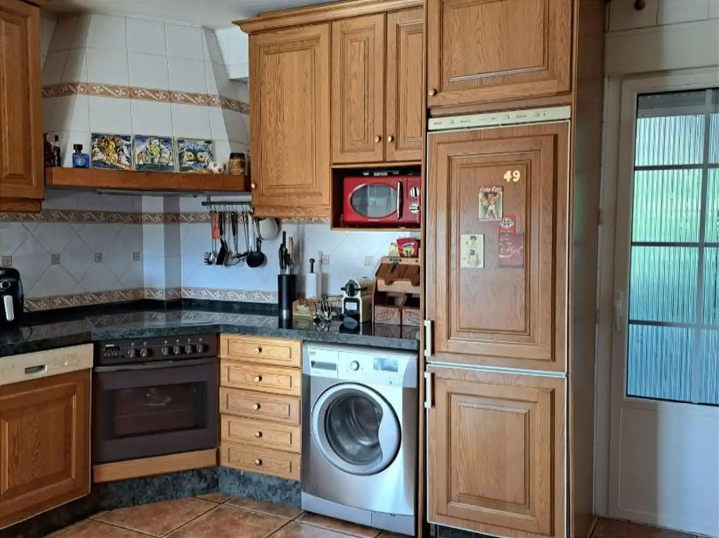 Casa o chalet en venta en Calle Parque Infantil, 28, Cistierna Cocina de Casa o chalet en venta en Cistierna con Terraza y Balcón