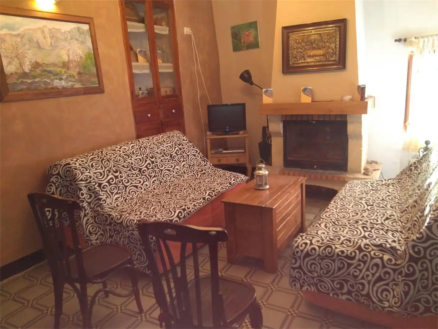 Sala de estar de Finca rústica en venta en Tollos con Calefacción, Terraza y Trastero