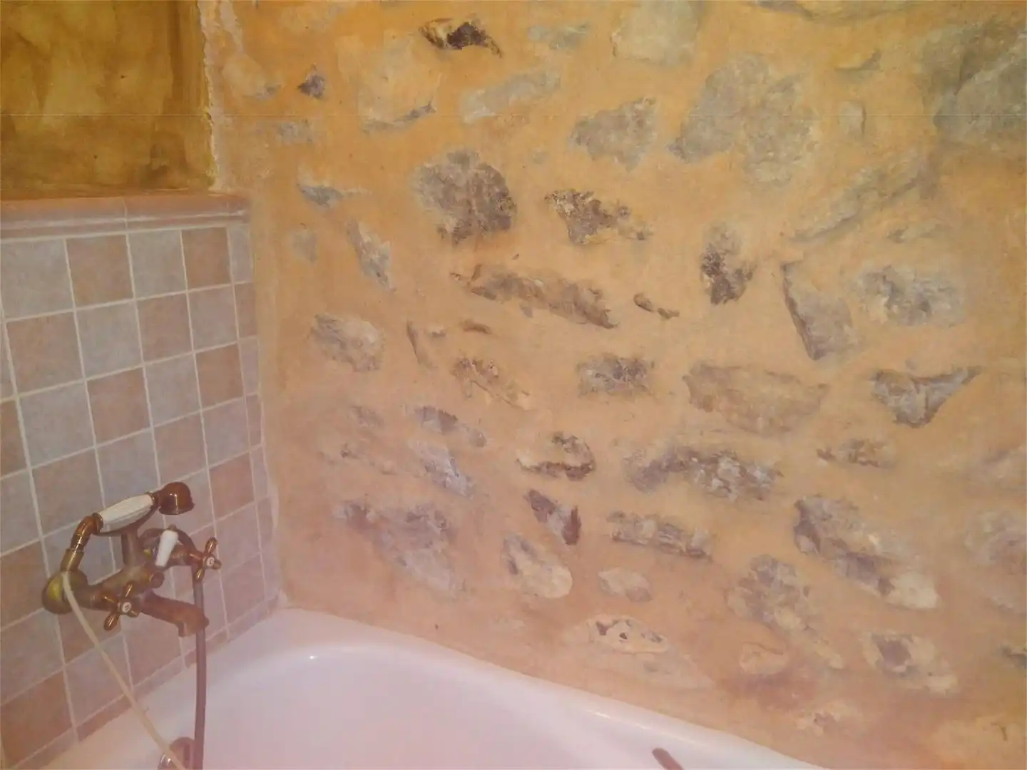 Baño de Finca rústica en venta en Tollos con Calefacción, Terraza y Trastero