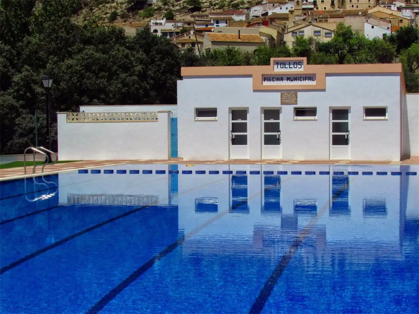 Piscina de Finca rústica en venta en Tollos con Calefacción, Terraza y Trastero
