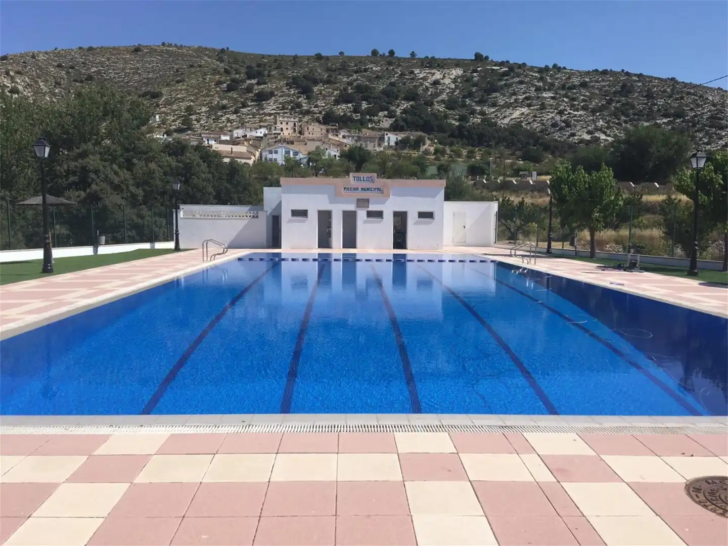 Piscina de Finca rústica en venta en Tollos con Calefacción, Terraza y Trastero