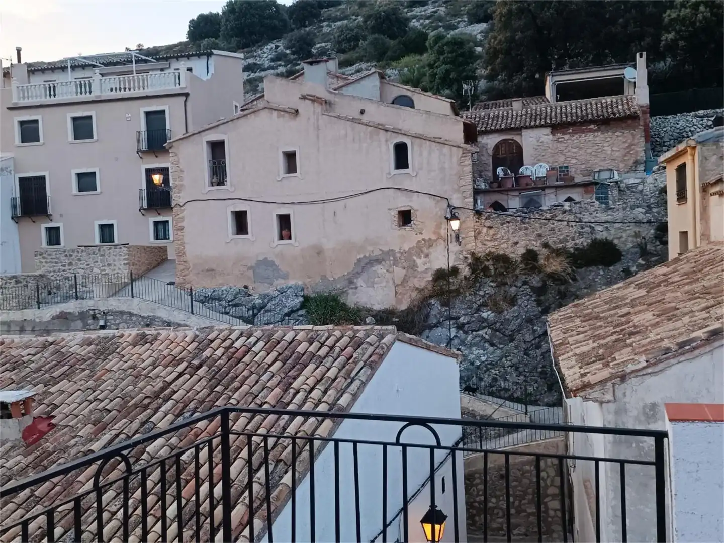 Vista exterior de Finca rústica en venta en Tollos con Calefacción, Terraza y Trastero
