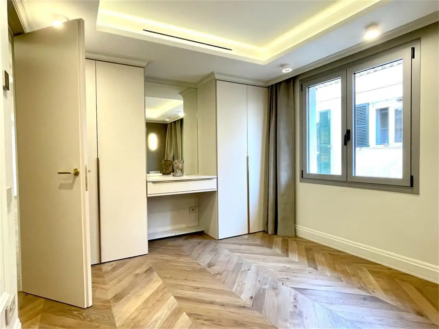 Piso en venta en Carrer de Can Pont i Vic, Monti-Sion Habitación de Piso en venta en Palma de Mallorca con Aire acondicionado, Calefacción y Parquet