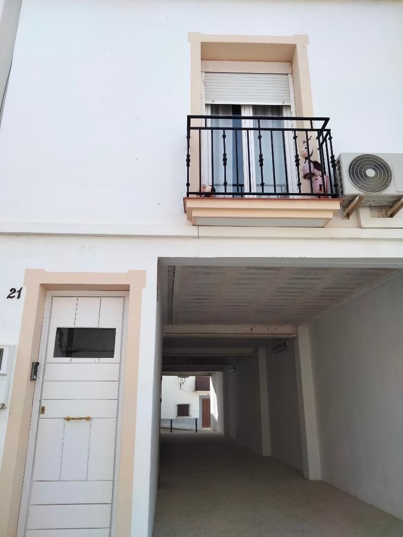 Exterior view of Flat for sale in Hornachos  with Storage room