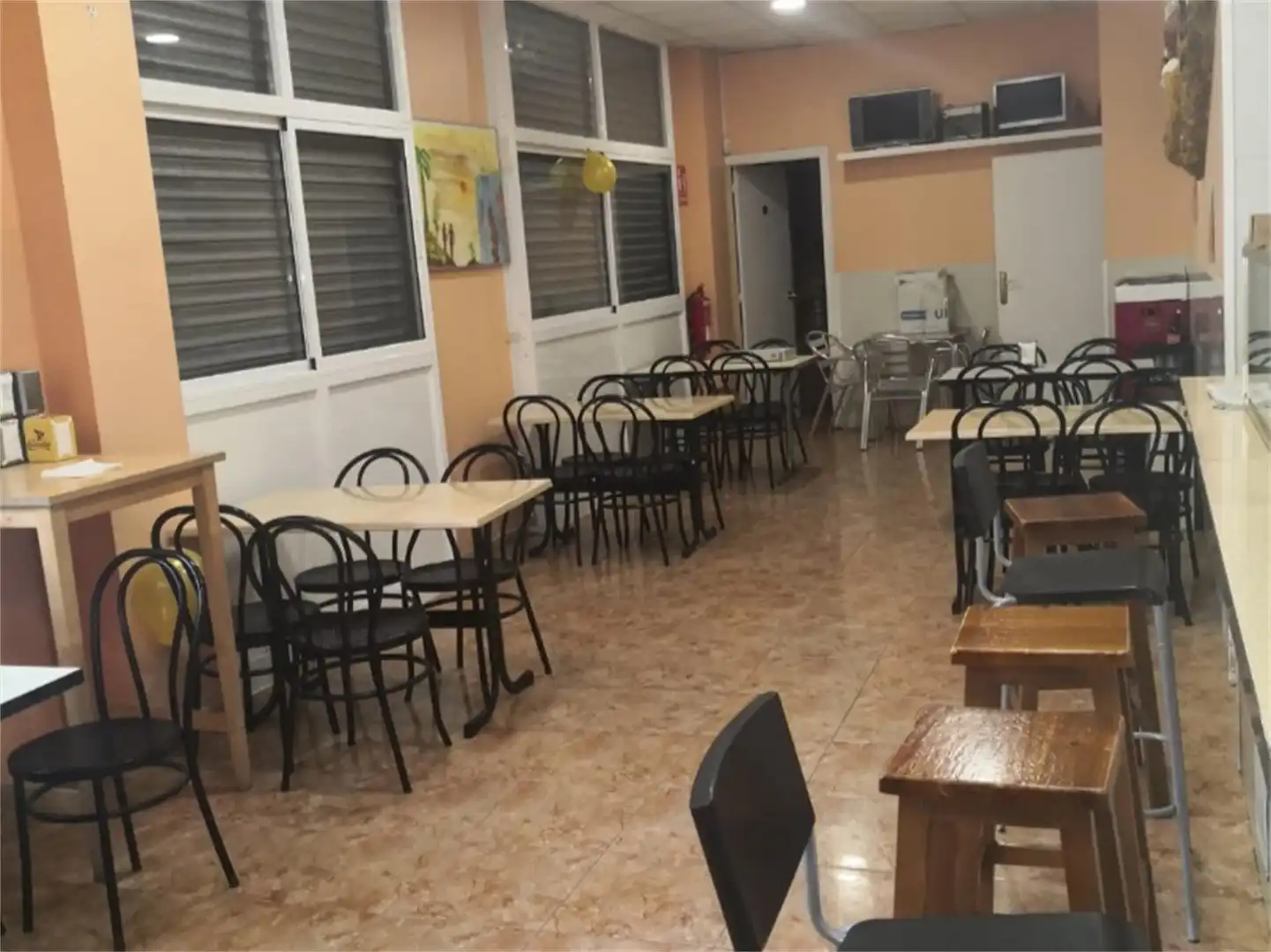 Local de alquiler en El Prat de Llobregat con Amueblado