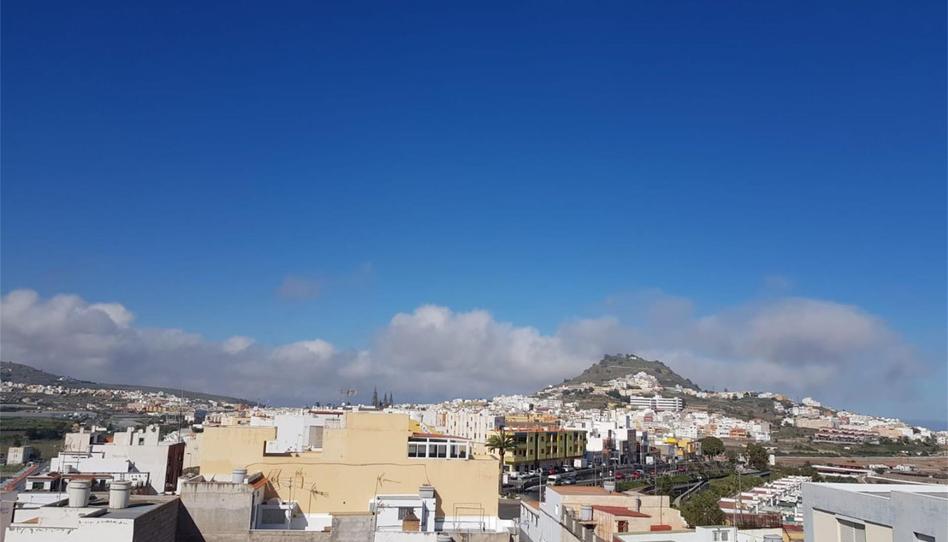 Single-family semi-detached for sale in Carretera del Lomo, 83a, Santidad, Las Palmas - image 1 Photo 1 of Single-family semi-detached for sale in Carretera del Lomo, 83a, Santidad, Las Palmas