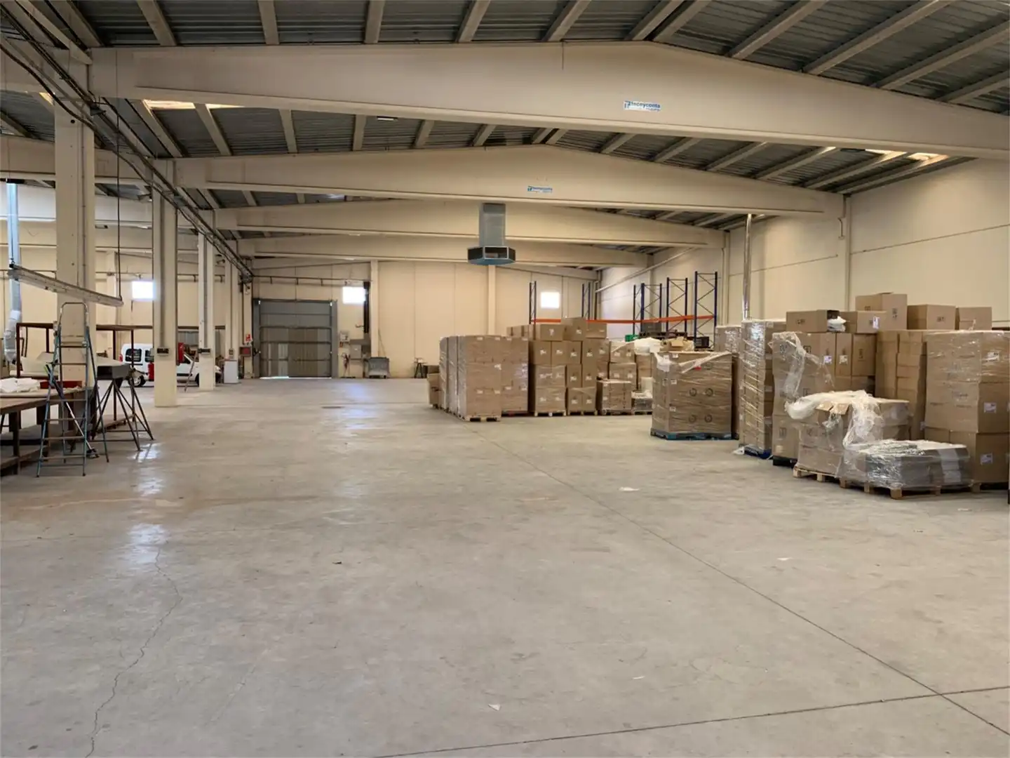 Fabrikhallen zur Miete in Polígono el Arenal, 7, Illueca Fabrikhallen zur Miete in Illueca mit Klimaanlage, Heizung und Möbliert