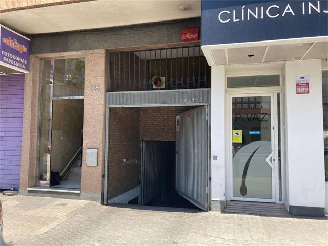 Garaje en Venta en Calle Luis Montoto, 125 en San Pablo