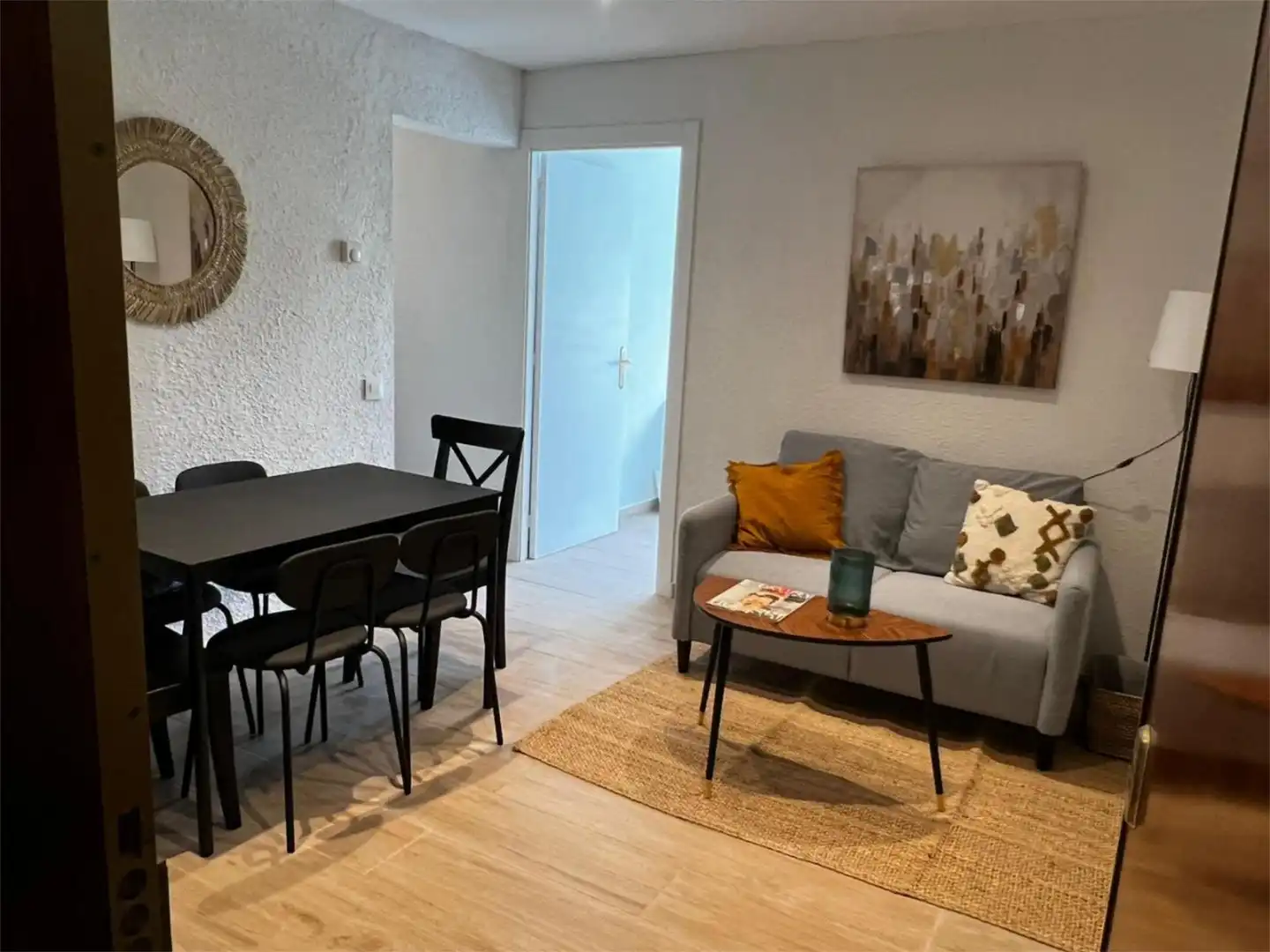 Sala de estar de Piso para compartir en Barcelona con Calefacción, Parquet y Amueblado