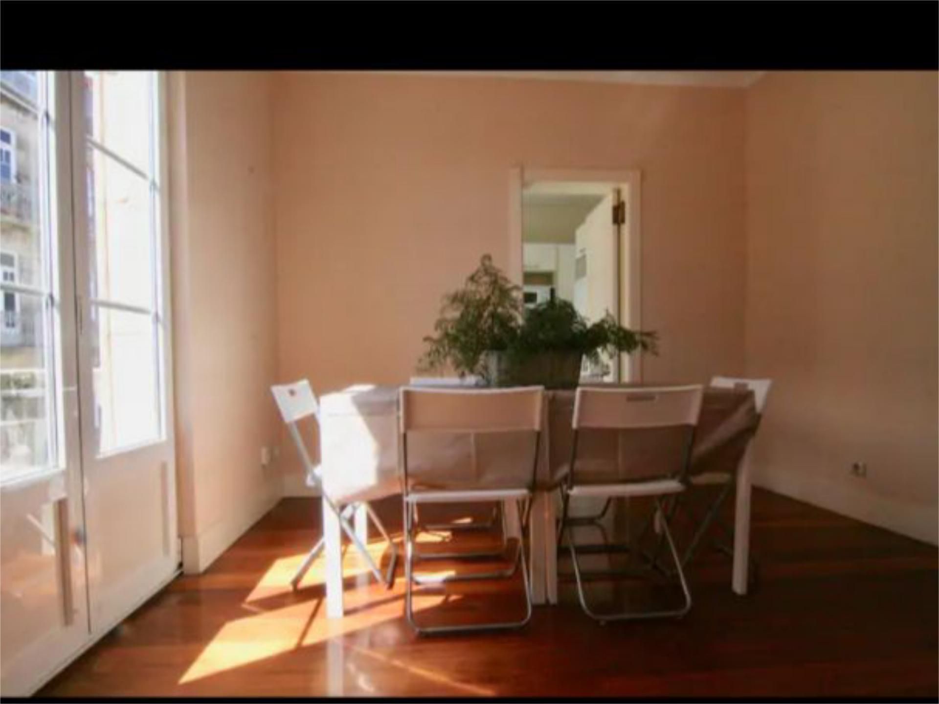 Flat for sale in Rúa da Ronda de Don Bosco, 49, Centro - Areal Dining room of Flat for sale in Vigo with Parquet flooring, Storage room and Balcony