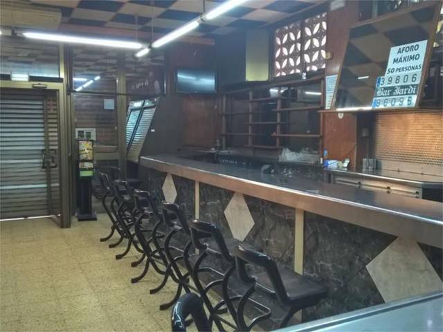 Nave industrial en Alquiler en Carrer de Montblanc, 43 en Torreforta