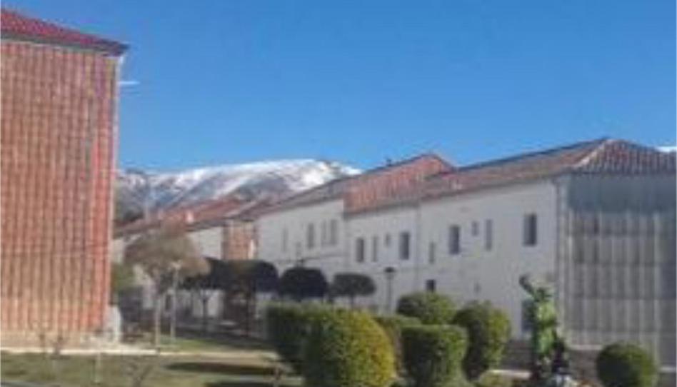 Single-family semi-detached for sale in Calle Ronda de Viriato, 57, Béjar, Salamanca - image 1 Photo 1 of Single-family semi-detached for sale in Calle Ronda de Viriato, 57, Béjar, Salamanca