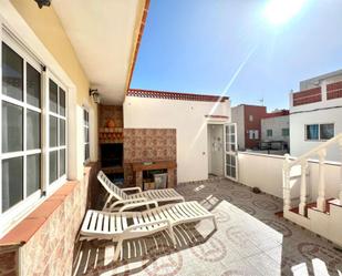 Terrassa de Casa adosada en venda en Arico amb Terrassa i Balcó